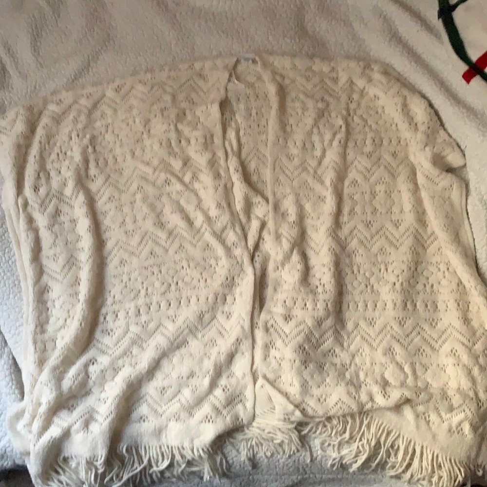 Woman sonoma poncho